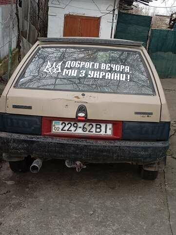Бежевый ВАЗ 2108, объемом двигателя 1.5 л и пробегом 200 тыс. км за 800 $, фото 12 на Automoto.ua