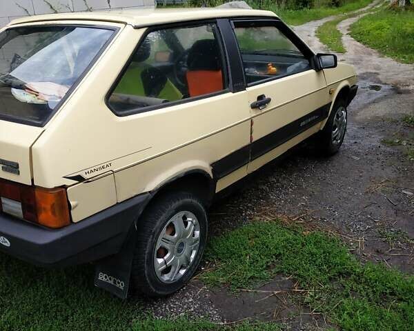 ВАЗ 2108 1986 в Казатине на Automoto.ua Бежевый ВАЗ 2108, объемом двигателя 1.3 л и пробегом 35 тыс. км за 900 $, фото 3 на Automoto.ua