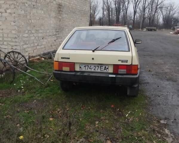 Бежевый ВАЗ 2108, объемом двигателя 1.3 л и пробегом 201 тыс. км за 800 $, фото 4 на Automoto.ua