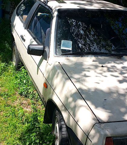 Бежевий ВАЗ 2108, об'ємом двигуна 1.3 л та пробігом 999 тис. км за 600 $, фото 13 на Automoto.ua