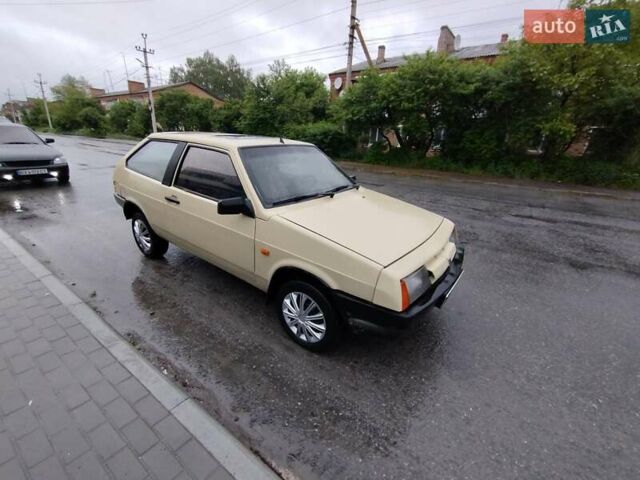 Бежевый ВАЗ 2108, объемом двигателя 1.29 л и пробегом 200 тыс. км за 850 $, фото 6 на Automoto.ua
