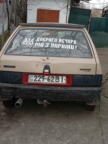 Бежевый ВАЗ 2108, объемом двигателя 1.5 л и пробегом 200 тыс. км за 800 $, фото 11 на Automoto.ua