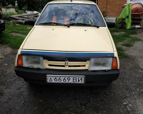 ВАЗ 2108 1986 в Казатине на Automoto.ua Бежевый ВАЗ 2108, объемом двигателя 1.3 л и пробегом 35 тыс. км за 900 $, фото 4 на Automoto.ua