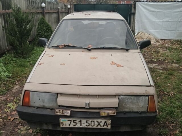 Бежевый ВАЗ 2108, объемом двигателя 1 л и пробегом 98 тыс. км за 405 $, фото 2 на Automoto.ua
