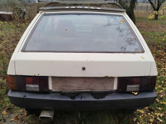 Бежевый ВАЗ 2108, объемом двигателя 0 л и пробегом 500 тыс. км за 714 $, фото 4 на Automoto.ua