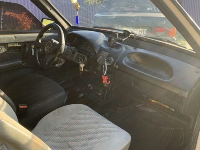 Бежевый ВАЗ 2108, объемом двигателя 1.5 л и пробегом 90 тыс. км за 850 $, фото 4 на Automoto.ua