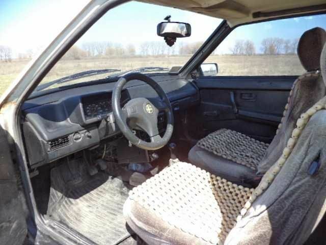 Бежевый ВАЗ 2108, объемом двигателя 1.5 л и пробегом 85 тыс. км за 942 $, фото 3 на Automoto.ua