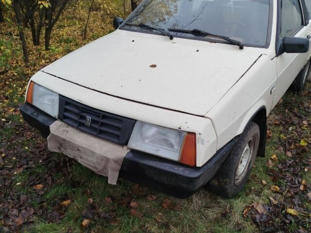 Бежевый ВАЗ 2108, объемом двигателя 0 л и пробегом 500 тыс. км за 714 $, фото 3 на Automoto.ua