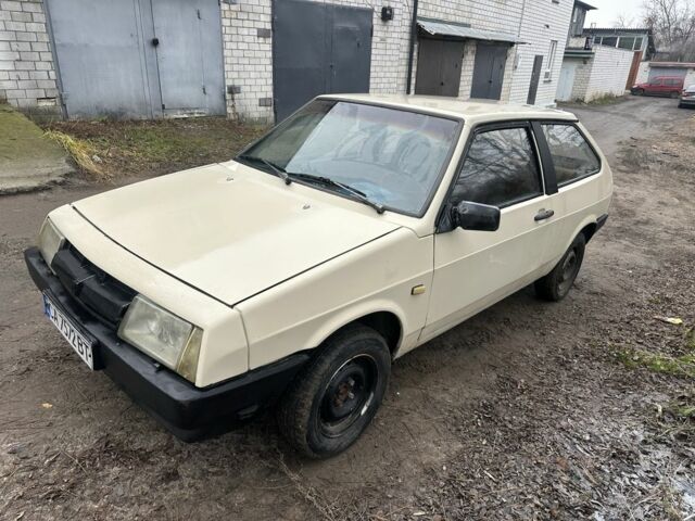 Бежевый ВАЗ 2108, объемом двигателя 1.3 л и пробегом 250 тыс. км за 750 $, фото 6 на Automoto.ua