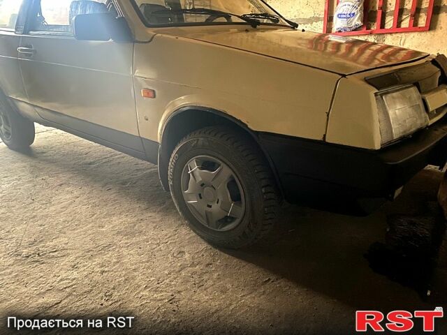 Бежевий ВАЗ 2108, об'ємом двигуна 1.3 л та пробігом 0 тис. км за 1100 $, фото 3 на Automoto.ua