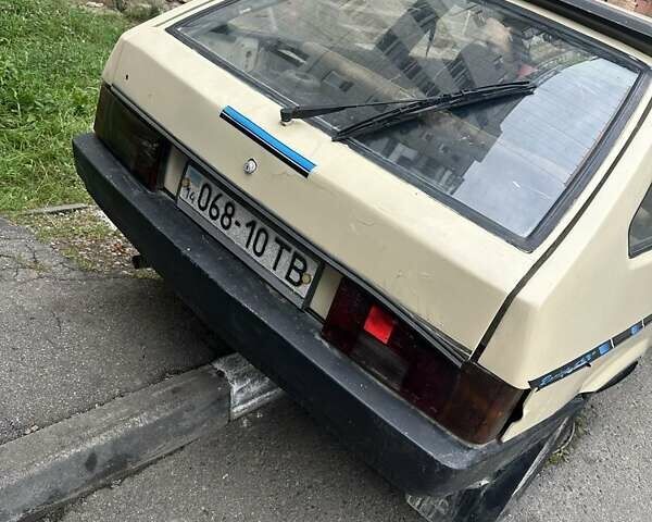 Бежевий ВАЗ 2108, об'ємом двигуна 1.5 л та пробігом 375 тис. км за 510 $, фото 1 на Automoto.ua