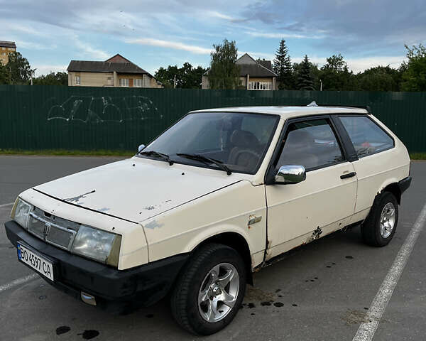 Бежевый ВАЗ 2108, объемом двигателя 1.5 л и пробегом 999 тыс. км за 750 $, фото 9 на Automoto.ua