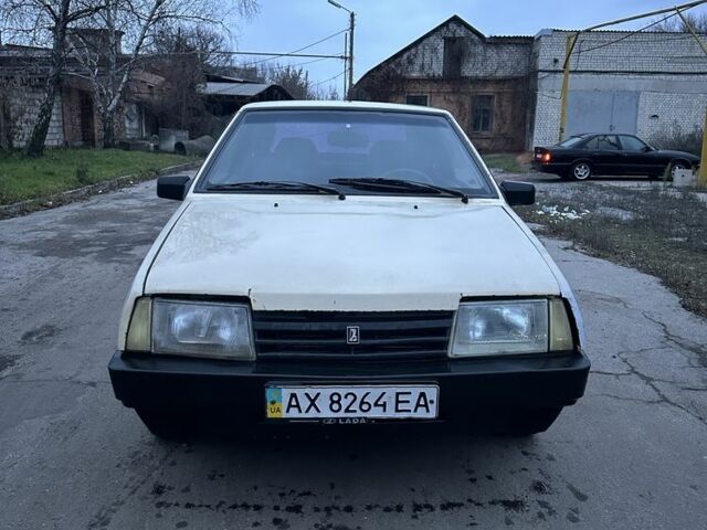 Бежевий ВАЗ 2108, об'ємом двигуна 1.3 л та пробігом 250 тис. км за 600 $, фото 2 на Automoto.ua