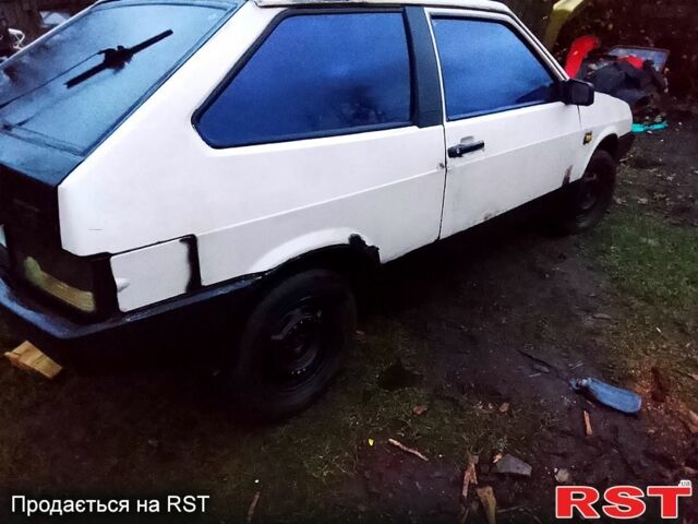 Бежевый ВАЗ 2108, объемом двигателя 1.3 л и пробегом 185 тыс. км за 600 $, фото 3 на Automoto.ua