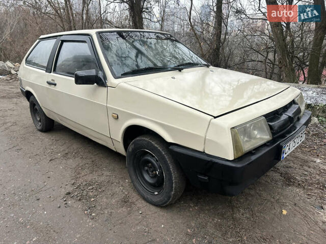 Бежевый ВАЗ 2108, объемом двигателя 1.3 л и пробегом 250 тыс. км за 750 $, фото 1 на Automoto.ua