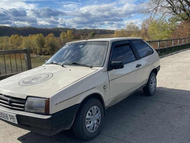 Бежевый ВАЗ 2108, объемом двигателя 1.5 л и пробегом 90 тыс. км за 850 $, фото 1 на Automoto.ua