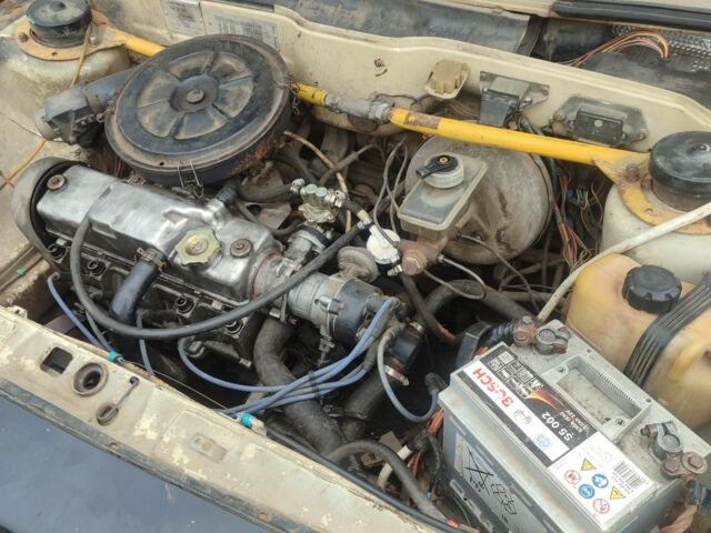 Бежевый ВАЗ 2108, объемом двигателя 1.3 л и пробегом 200 тыс. км за 406 $, фото 4 на Automoto.ua