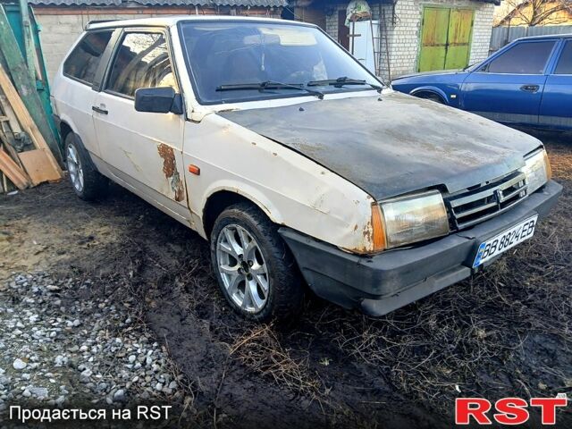 Бежевый ВАЗ 2108, объемом двигателя 1.3 л и пробегом 300 тыс. км за 450 $, фото 8 на Automoto.ua