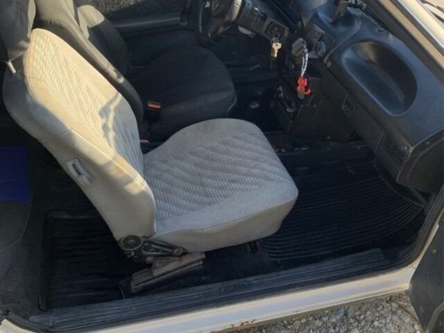 Бежевый ВАЗ 2108, объемом двигателя 1.5 л и пробегом 90 тыс. км за 900 $, фото 5 на Automoto.ua