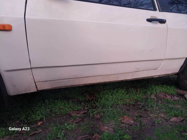 Бежевый ВАЗ 2108, объемом двигателя 1.3 л и пробегом 2 тыс. км за 800 $, фото 3 на Automoto.ua