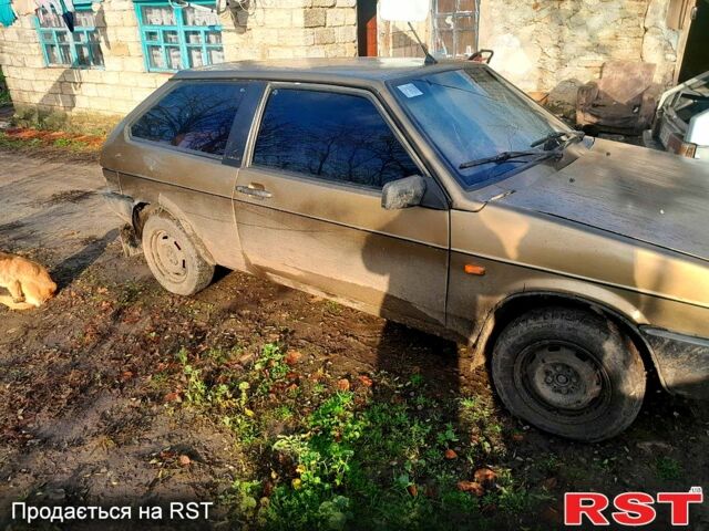 Бежевый ВАЗ 2108, объемом двигателя 1.3 л и пробегом 280 тыс. км за 600 $, фото 3 на Automoto.ua