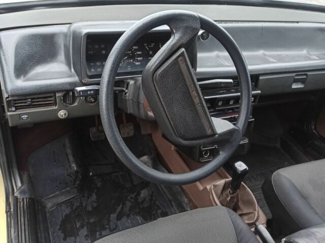 Бежевый ВАЗ 2108, объемом двигателя 1.5 л и пробегом 200 тыс. км за 497 $, фото 8 на Automoto.ua