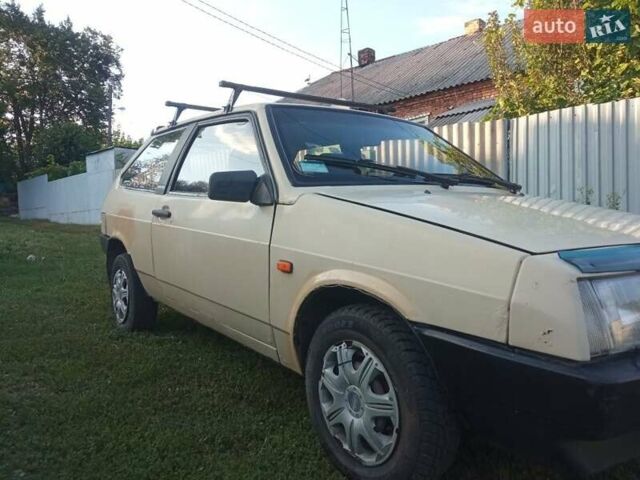 Бежевий ВАЗ 2108, об'ємом двигуна 1.3 л та пробігом 300 тис. км за 950 $, фото 13 на Automoto.ua