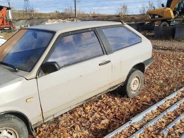 Бежевий ВАЗ 2108, об'ємом двигуна 1.3 л та пробігом 200 тис. км за 450 $, фото 2 на Automoto.ua