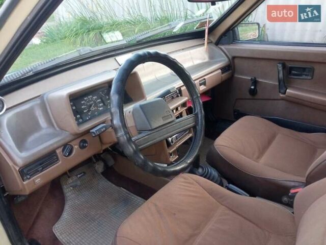Бежевий ВАЗ 2108, об'ємом двигуна 1.3 л та пробігом 300 тис. км за 950 $, фото 7 на Automoto.ua