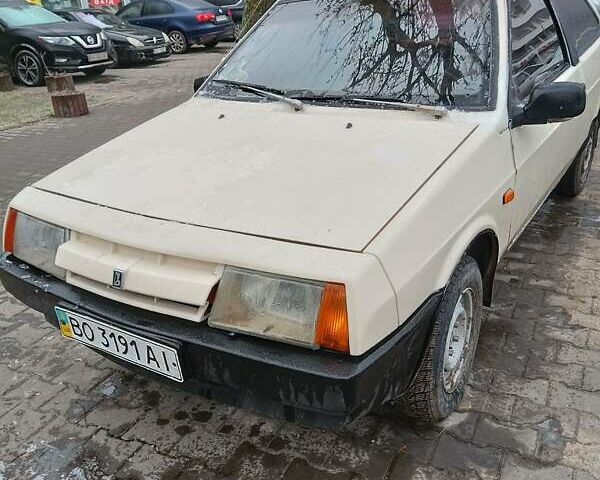 ВАЗ 2108 1988 в Хмельницком на Automoto.ua Бежевый ВАЗ 2108, объемом двигателя 1.5 л и пробегом 200 тыс. км за 1200 $, фото 3 на Automoto.ua