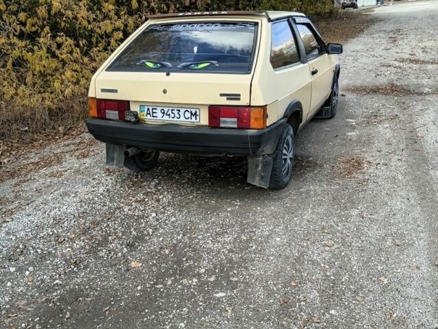 ВАЗ 2108 1989 в Вольногорске на Automoto.ua Бежевый ВАЗ 2108, объемом двигателя 0 л и пробегом 3 тыс. км за 858 $, фото 2 на Automoto.ua