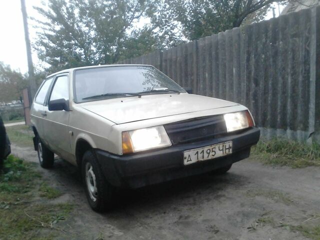 Бежевий ВАЗ 2108, об'ємом двигуна 1.5 л та пробігом 200 тис. км за 500 $, фото 6 на Automoto.ua