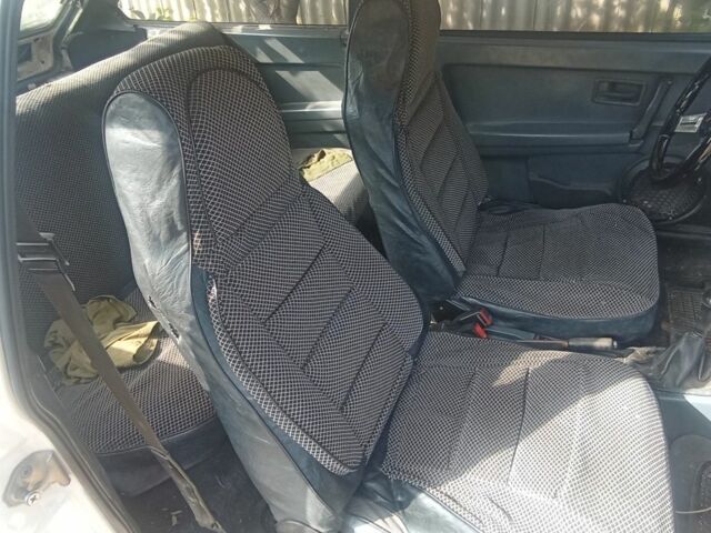 Бежевый ВАЗ 2108, объемом двигателя 1.3 л и пробегом 260 тыс. км за 1051 $, фото 6 на Automoto.ua