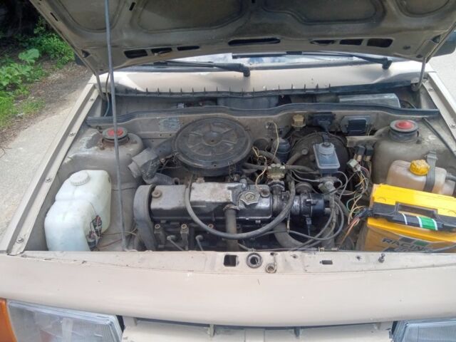 Бежевый ВАЗ 2108, объемом двигателя 1.3 л и пробегом 42 тыс. км за 652 $, фото 6 на Automoto.ua