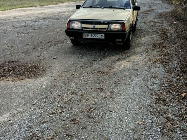 ВАЗ 2108 1989 в Вольногорске на Automoto.ua Бежевый ВАЗ 2108, объемом двигателя 0 л и пробегом 3 тыс. км за 858 $, фото 1 на Automoto.ua