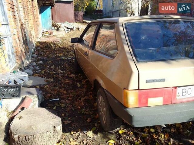 Бежевый ВАЗ 2108, объемом двигателя 1.3 л и пробегом 330 тыс. км за 570 $, фото 3 на Automoto.ua