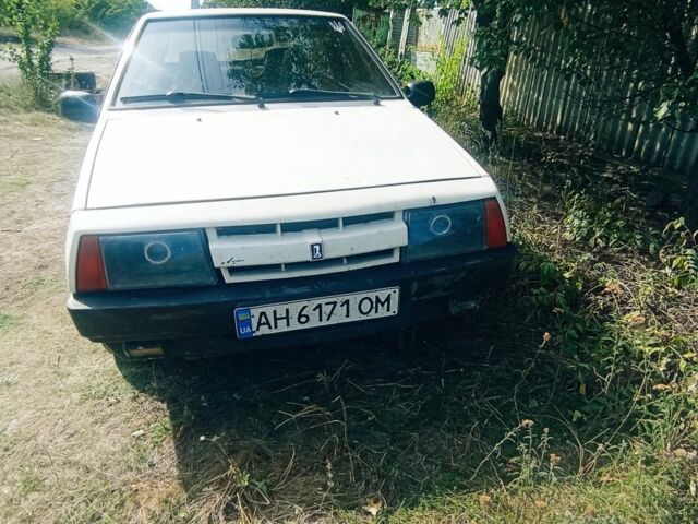 Бежевый ВАЗ 2108, объемом двигателя 1.3 л и пробегом 260 тыс. км за 1051 $, фото 1 на Automoto.ua