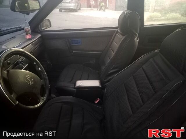 Бежевый ВАЗ 2108, объемом двигателя 1.3 л и пробегом 100 тыс. км за 999 $, фото 4 на Automoto.ua