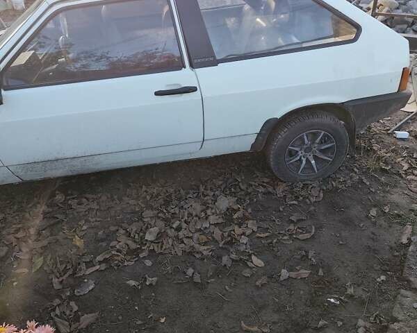 Бежевый ВАЗ 2108, объемом двигателя 1.3 л и пробегом 160 тыс. км за 700 $, фото 2 на Automoto.ua