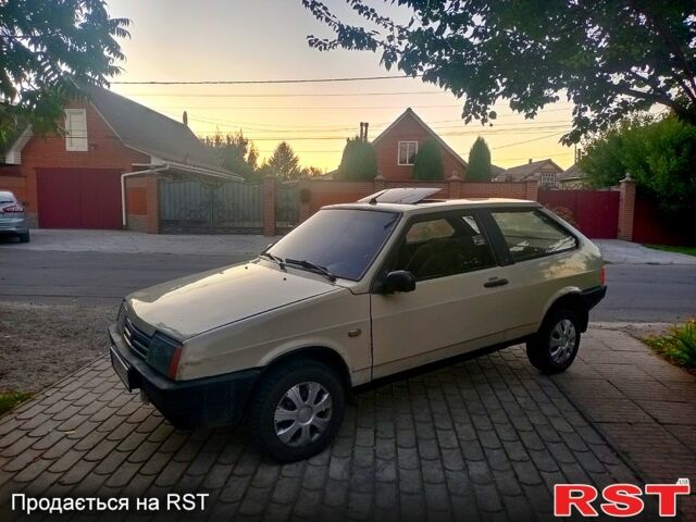 Бежевый ВАЗ 2108, объемом двигателя 1.3 л и пробегом 100 тыс. км за 999 $, фото 2 на Automoto.ua