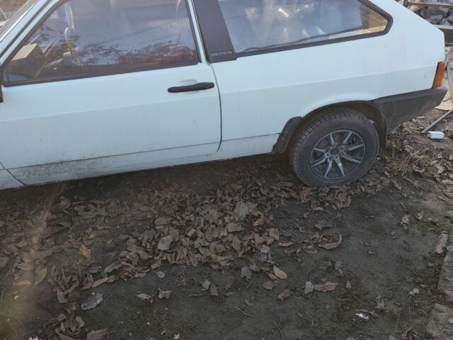 Бежевый ВАЗ 2108, объемом двигателя 1.3 л и пробегом 160 тыс. км за 700 $, фото 3 на Automoto.ua