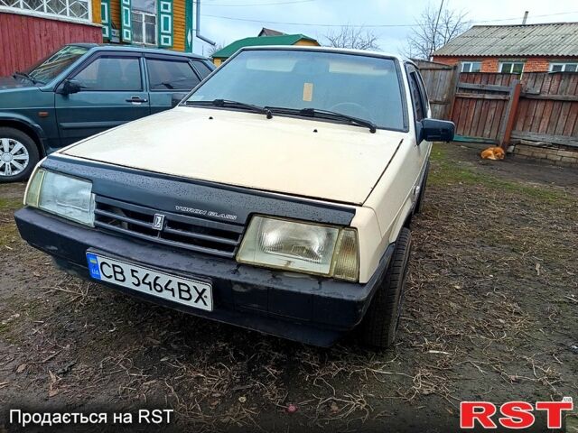 Бежевый ВАЗ 2108, объемом двигателя 1.3 л и пробегом 50 тыс. км за 1450 $, фото 4 на Automoto.ua