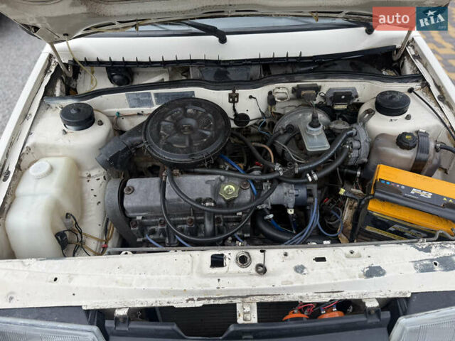 Бежевий ВАЗ 2108, об'ємом двигуна 1.5 л та пробігом 191 тис. км за 1000 $, фото 12 на Automoto.ua