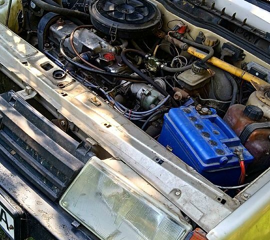 Бежевий ВАЗ 2108, об'ємом двигуна 1.5 л та пробігом 200 тис. км за 620 $, фото 4 на Automoto.ua