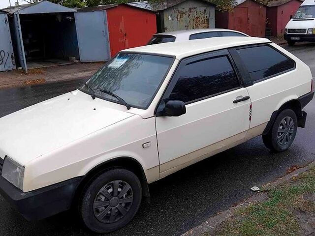 Бежевый ВАЗ 2108, объемом двигателя 1.5 л и пробегом 100 тыс. км за 900 $, фото 1 на Automoto.ua