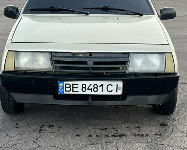 Бежевый ВАЗ 2108, объемом двигателя 1.5 л и пробегом 229 тыс. км за 1250 $, фото 1 на Automoto.ua