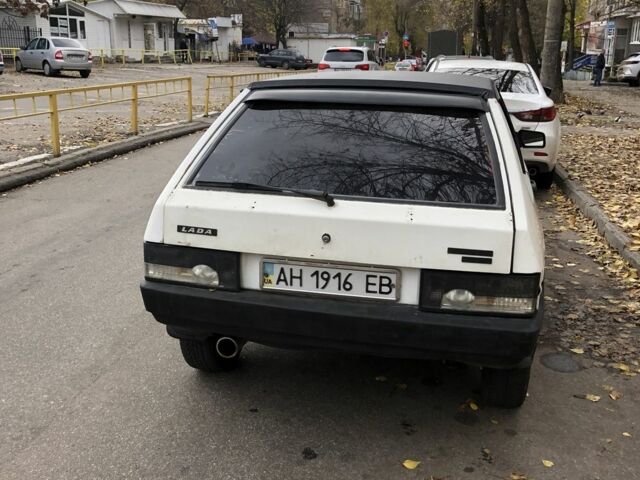 Бежевый ВАЗ 2108, объемом двигателя 1.5 л и пробегом 100 тыс. км за 593 $, фото 2 на Automoto.ua