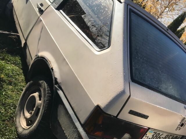 Бежевый ВАЗ 2108, объемом двигателя 0 л и пробегом 120 тыс. км за 346 $, фото 2 на Automoto.ua