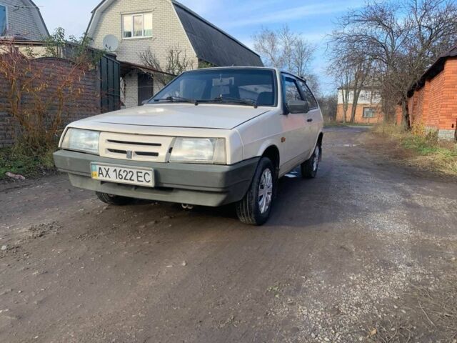Бежевый ВАЗ 2108, объемом двигателя 1.3 л и пробегом 90 тыс. км за 1182 $, фото 9 на Automoto.ua