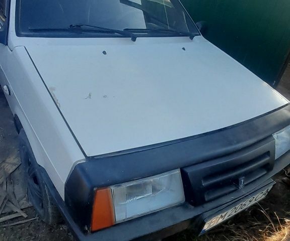 Бежевый ВАЗ 2108, объемом двигателя 1.5 л и пробегом 500 тыс. км за 750 $, фото 1 на Automoto.ua